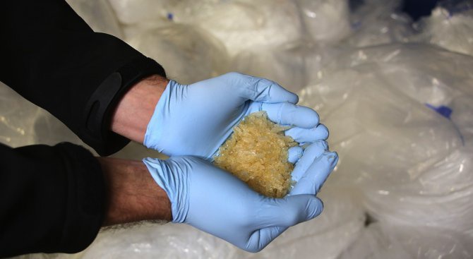 580 грама метаамфетамин са открити в апартамент, обитаван от 30-годишен