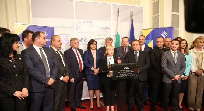 За първи път в историята на българския парламент при внесен