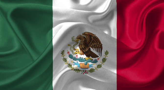 Кандидатът за президент на Мексико Андрес Мануел Лопес Обрадор има