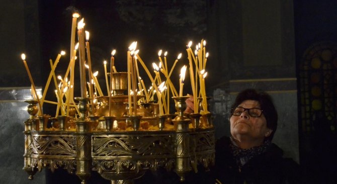 На 1 юли всяка година Православната църква прославя светите безсребреници