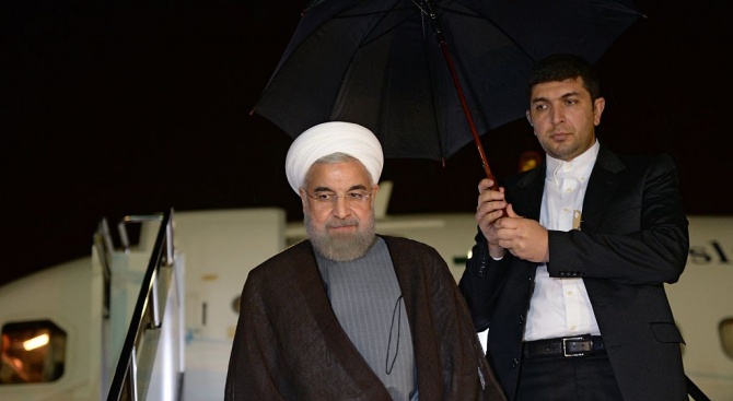 Иранският президент Хасан Рохани пристигна в Швейцария за разговори с