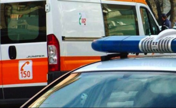 84-годишна пешеходка е ударена от лека кола в Котел, съобщиха