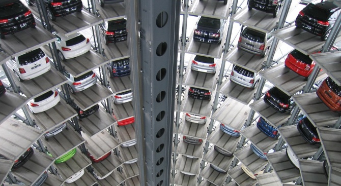 Местата за паркиране в Хонконг стават все по-дефицитни, а някои