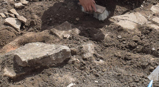 Помещение за извършване на кръщавки разкриха археолозите в началото на