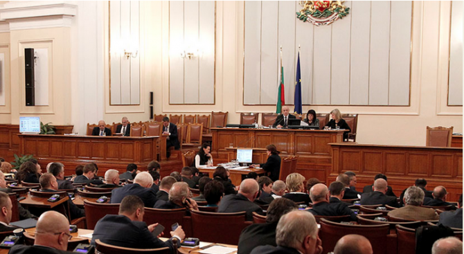 Народното събрание ще проведе извънредно пленарно заседание на 4 септември