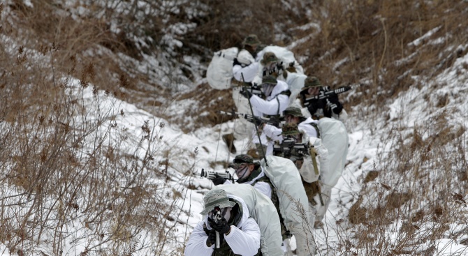 Южна Корея обяви, че ще намали числеността на своята армия
