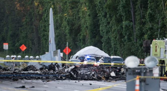 Пътнически самолет на авиолиниите "Аеромексико" се е разбил до град