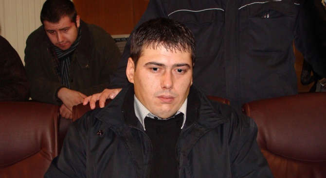 Лазар Колев, който бе осъден на доживотен затвор без право