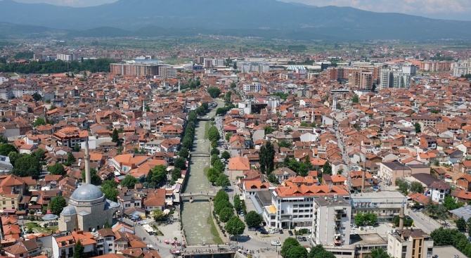 Президентът на Косово Хашим Тачи назначи съдия, избягал от Сърбия