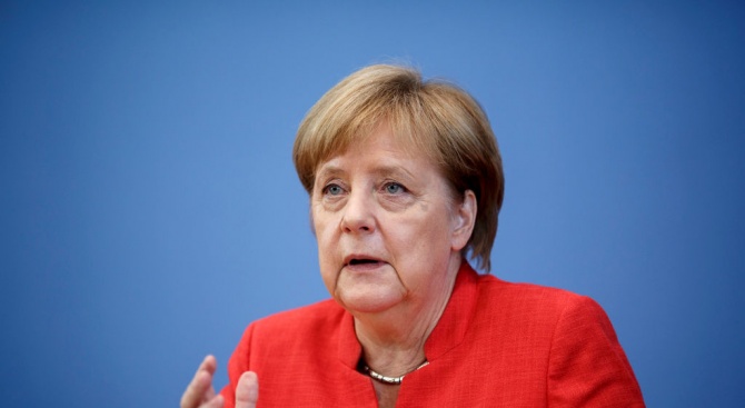 Германският канцлер Ангела Меркел съобщи днес, че преговорите с Гърция