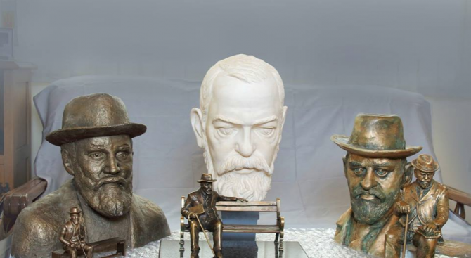 Габровският скулптор Адриан Новаков ще изработи пластичната фигура на Пенчо