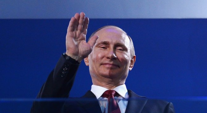 Руският президент Владимир Путин е подарил на австрийската външна министърка