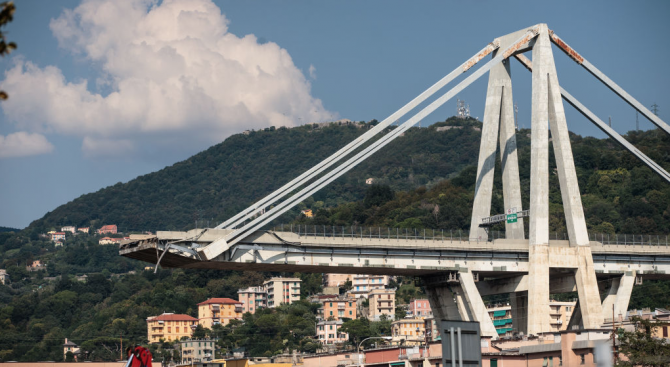Министърът на транспорта на Италия каза, че цялата инфраструктура в