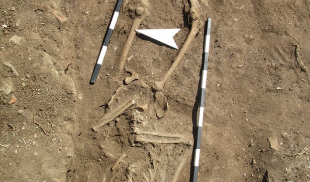 Скелет без глава откриха археолози по време на проучвания на