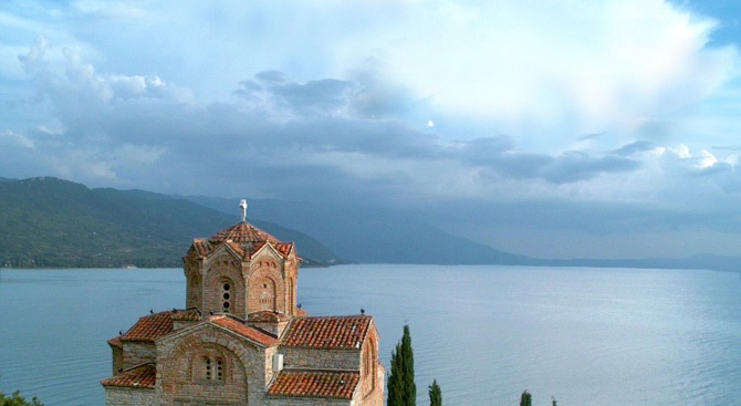 12-годишното македонче Марко Пейчиноски направи чудо в Охридското езеро, коментира