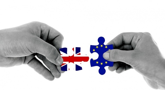 Великобритания и Европейският съюз все още се надяват да постигнат