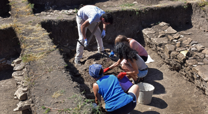 Близо 100 находки са открити тази година при археологическите проучвания