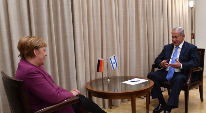 Германската канцлерка Ангела Меркел пристигна в Израел за серия от
