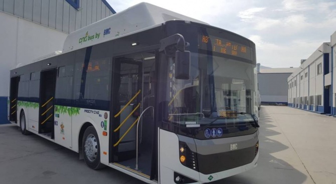 60 нови автобуса на природен газ, с които продължава модернизацията