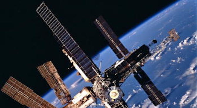 Руската корпорация "Роскосмос“ не изключва Международната космическа станция (МКС) да