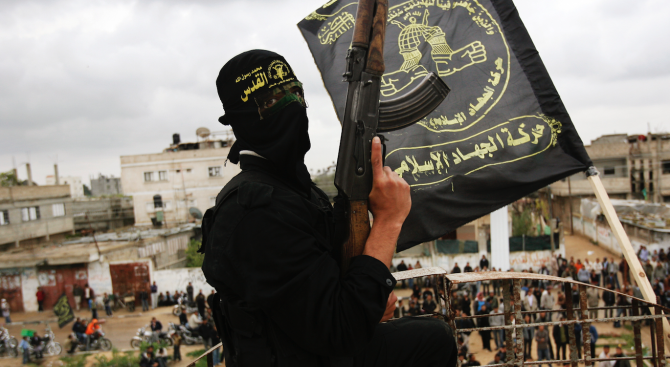 Групировката "Ислямска държава" е освободила шестима от 27-те заложници от