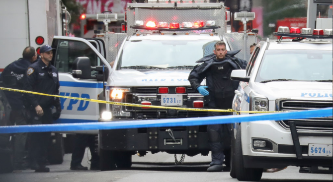 Полицията на Ню Йорк заяви, че няма данни мъртвите саудитски