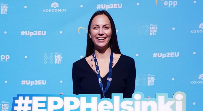 Българският евродепутат от ГЕРБ/ЕНП Ева Майдел беше преизбрана за заместник-председател