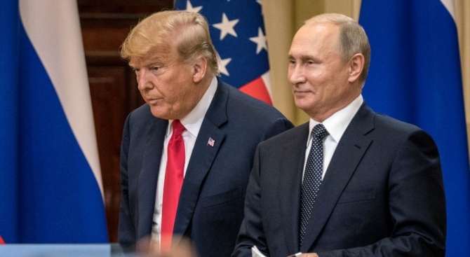 Президентите на Русия и САЩ Владимир Путин и Доналд Тръмп