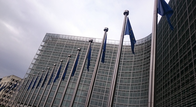 Европейският парламент призова всички страни в ЕС да въведат наблюдение