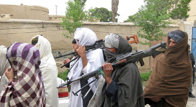Талибаните заявиха, че не са замесени във вчерашния самоубийствен атентат