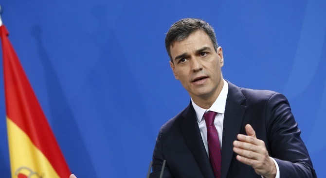 Испанският премиер отново заплаши да блокира споразумението за Брекзит, ако