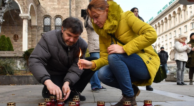 Украинската общност в София отбелязва 85 години от геноцида над