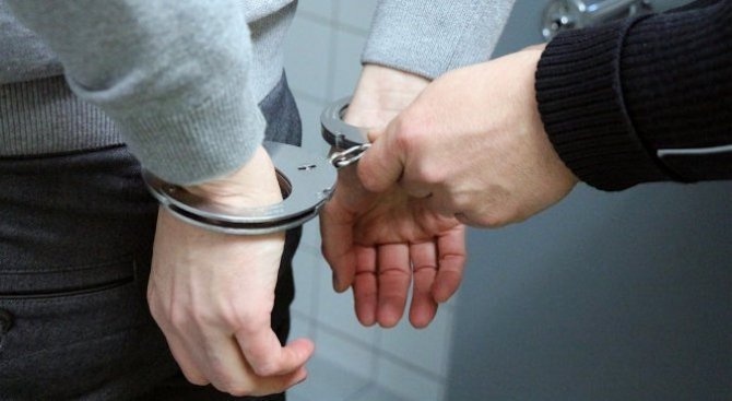 Криминалисти от Районно управление на МВР-Смолян и ОДМВР-Смолян са задържали