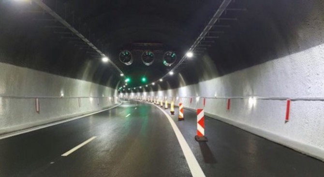 Ремонтът на тунел „Витиня” на магистрала „Хемус” е към края