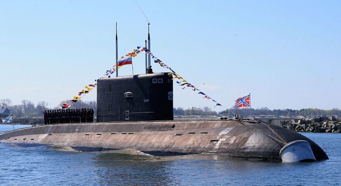 Индия смята да вземе още една подводница на лизинг от