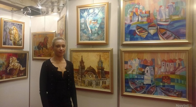 Младата художничка и журналист Деница Гацинска за втора поредна година