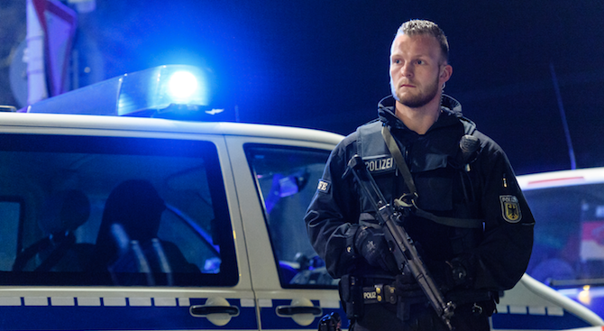 Германската полиция издирва двама заподозрени - братята Шериф и Сами