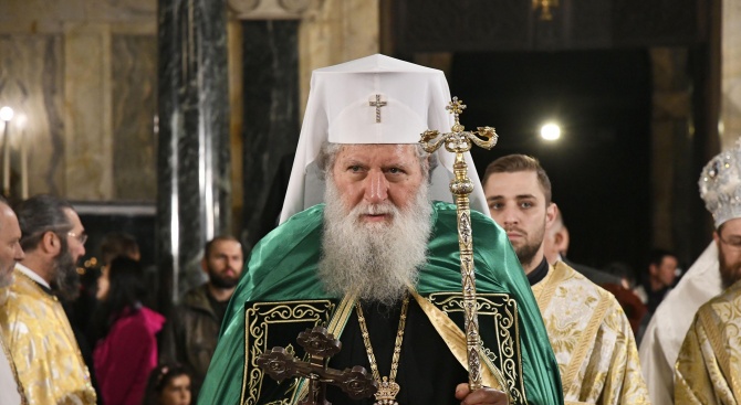 Уповаваме се на нашия Спасител, каза патриарх Неофит по време