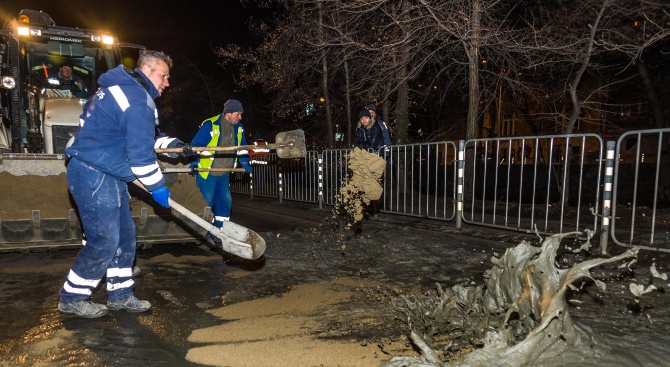 Авария със строежа на метрото в София тази нощ. Бетонова