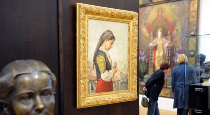 Девет картини на Владимир Димитров-Майстора са откраднати от апартамент в