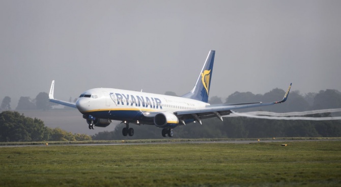 Нискотарифната "Райънеър" (Ryanair) е определен като най-лошата авиокомпания във Великобритания