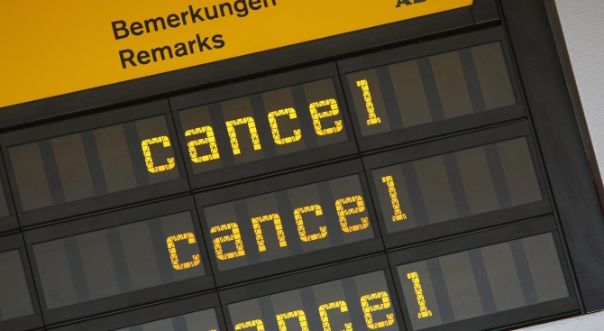 Въздушният трафик в Германия ще бъде нарушен утре сутринта заради