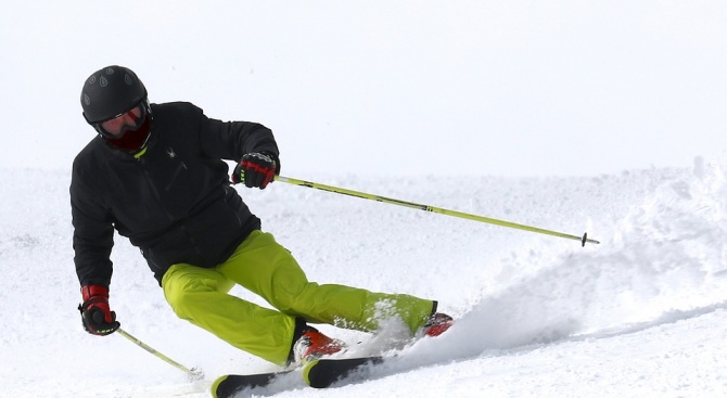 Френски турист загина при лавина в Япония, докато карал ски