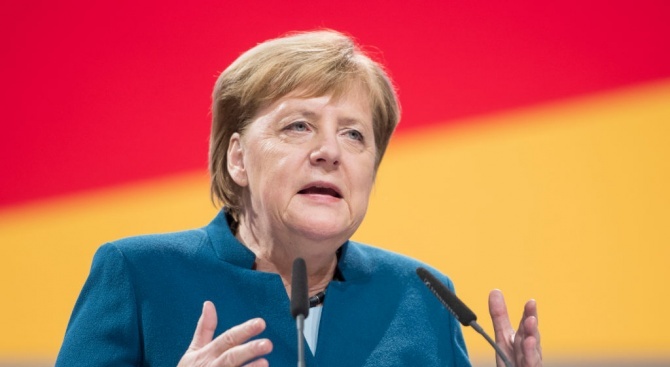 Германският канцлер Ангела Меркел заяви вчера, че политиката на Иран