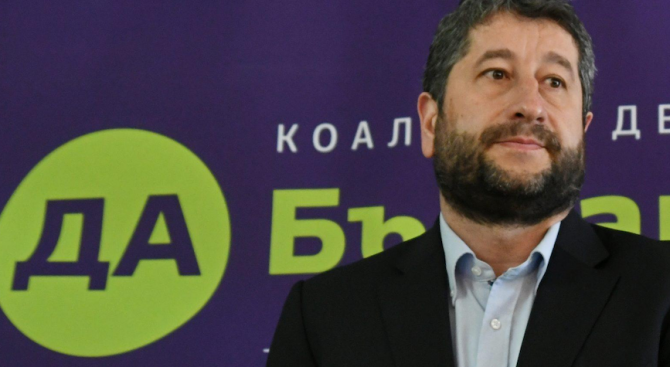 Бившият правосъден министър Христо Иванов даде показания по делото срещу