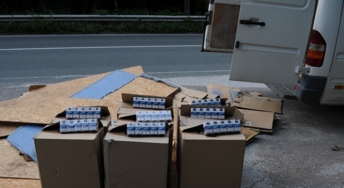 2 500 кутии контрабандни цигари са открити при проверка на