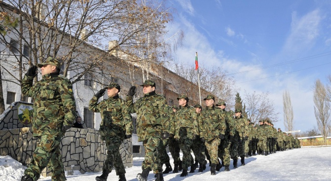 Националната информационна кампания "Бъди войник" стартира днес от Стара Загора.