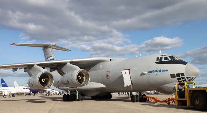 Новият руски самолет за далечен радиолокационен патрул А-100 извърши първия