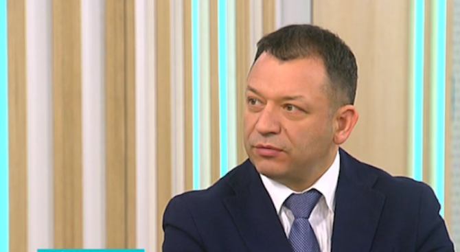 Димитър Гърдев - експерт по международна сигурност и Валери Тодоров