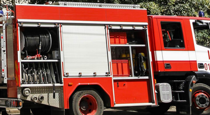 Късо съединение е причинило пожар в къща във Велико Търново,